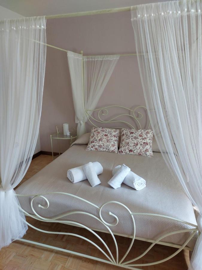 Fragole E Menta Hotel Attimis Ngoại thất bức ảnh